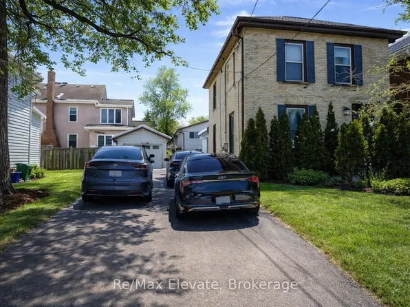 350 Parkhill Rd W, Peterborough, ON K9H 3H9