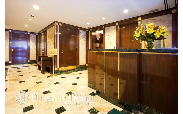 Rented by Douglas Elliman | media 54