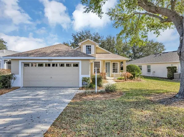 5054 Portsmouth St, Tavares, FL 32778