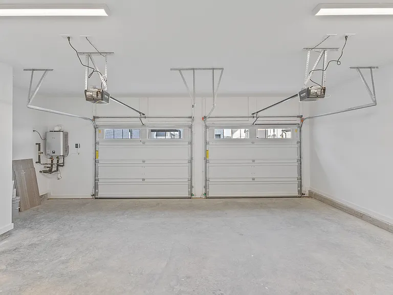 8081 Atlee Ct — Photo 59