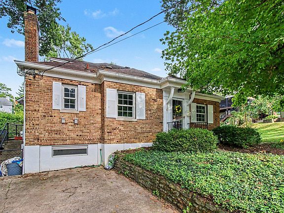 4th image of 16 Edwards Ct