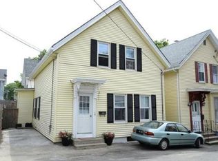 12 Minot St, Stoneham, MA 02180