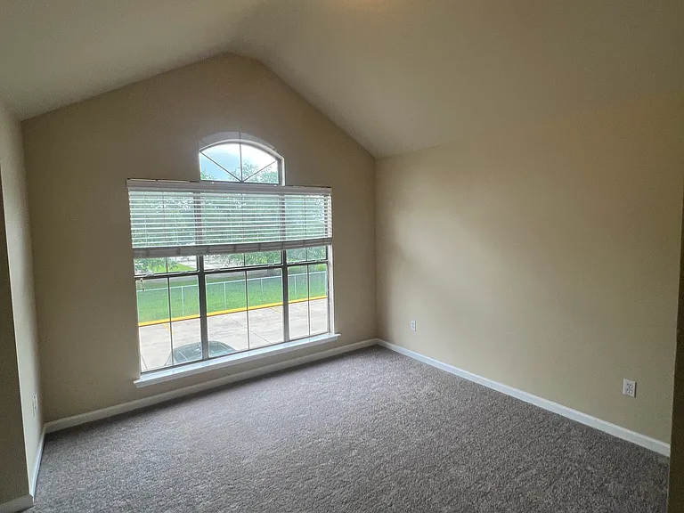 1900 Carrollwood Dr #3 — Photo 30