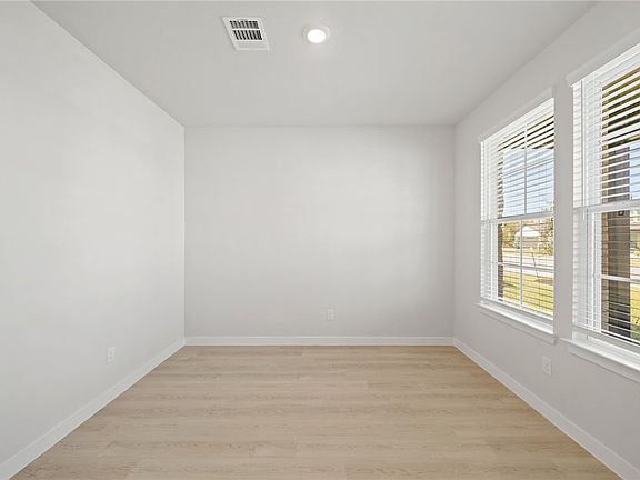 5th image of 10706 Blocker Ct
