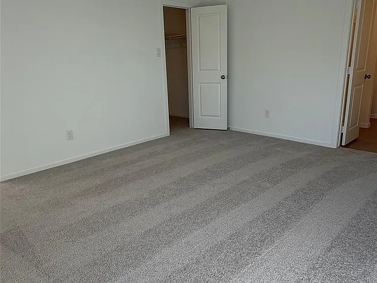 331 Parkin Ct — Photo 10