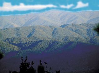 4957 Look Rock Crest Dr, Maryville, TN 37803