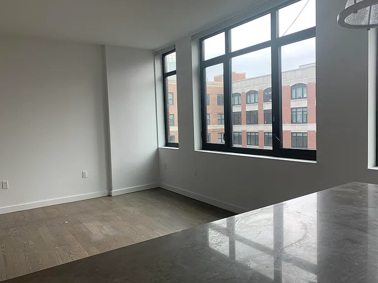 125 Parkside Ave #7D — Photo 8