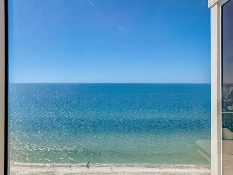 2425 Gulf Of Mexico Dr #14B — Photo 24