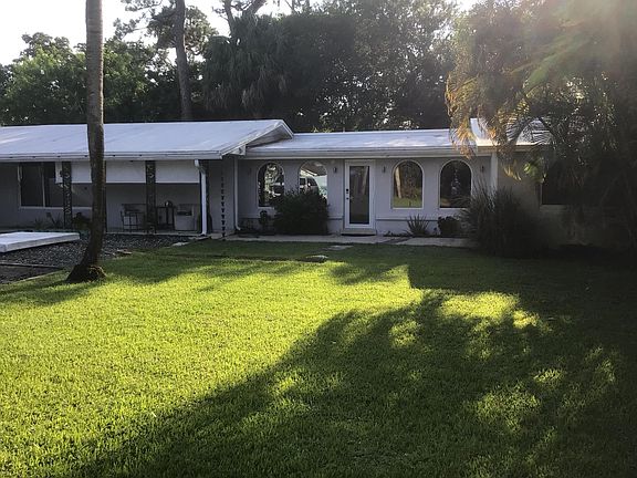 2nd image of 2019 SW 29th Avenue