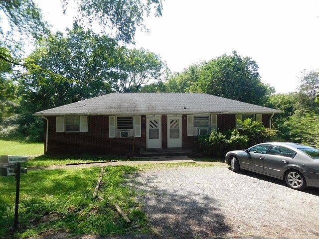 1st image of 316-320 Davis Dr