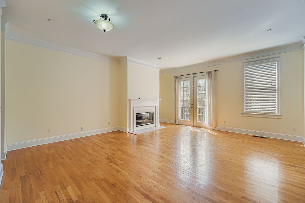 next background image