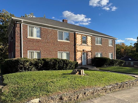 3rd image of 3126 Bracken Woods Ln APT 1