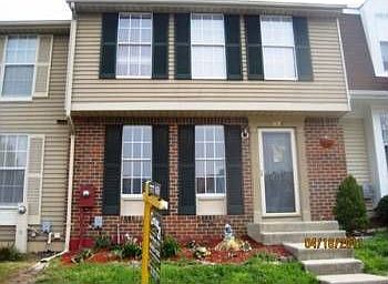 1st image of 1126 Oakwood Ln
