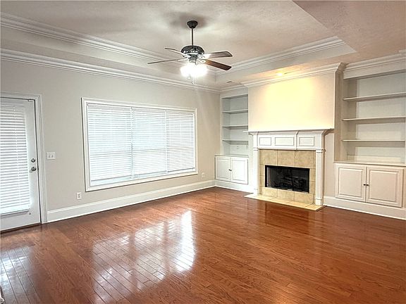 2nd image of 1416 Cloverbrook Cir