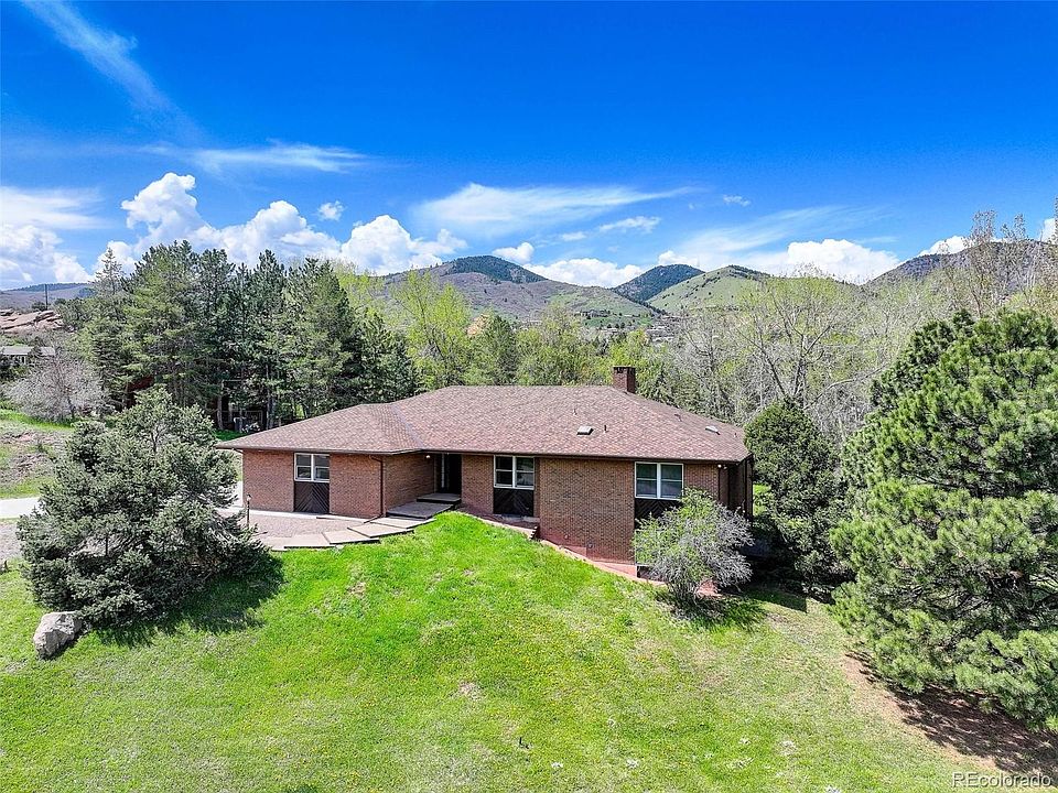 1st image of 6155 Meadowbrook Drive
