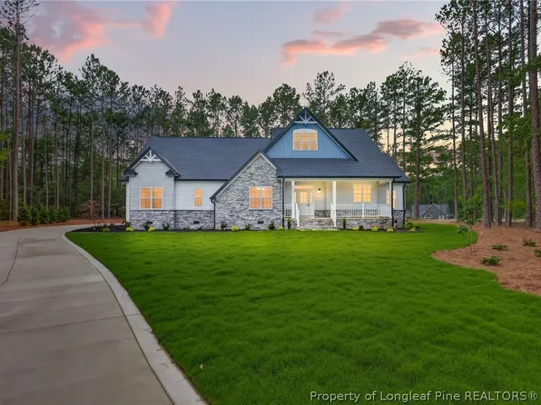 16000 Bluebird Ct, Wagram, NC 28396