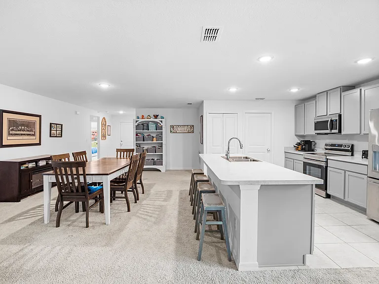 1011 Starfire St SE — Photo 23