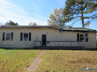 10720 Winterham Rd, Amelia Court House, VA 23002
