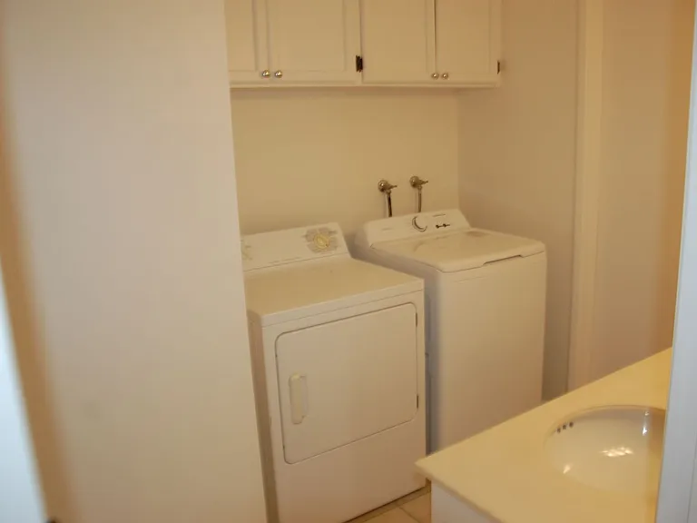 733 N Voluntario St — Photo 12