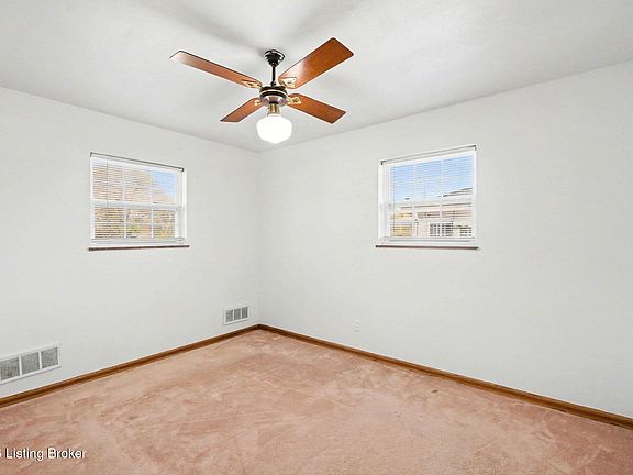 4th image of 8300 Smithton Rd