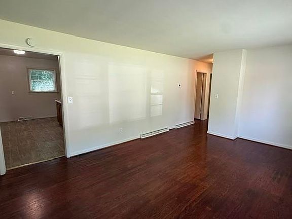 2nd image of 107 Nottingham Rd