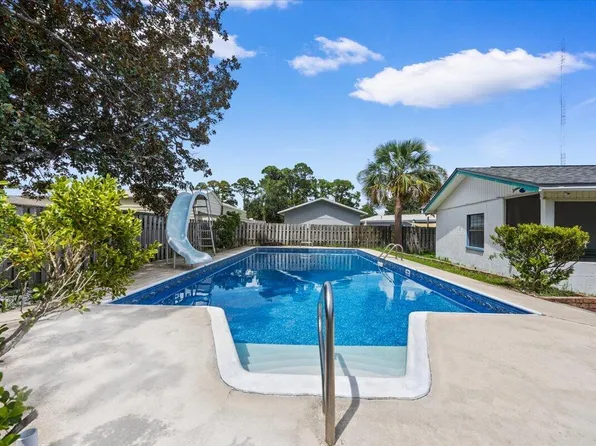 104 Cedar Ave SW, Fort Walton Beach, FL 32548