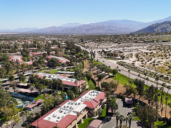 4th image of 701 N Los Felices Cir #114