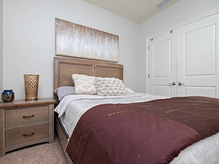 9406 Harlequin St — Photo 44