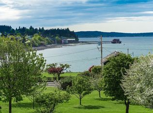 1005 NE Leach St, Coupeville, WA 98239