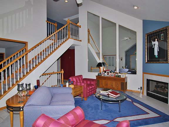 3rd image of 14340 S Dawnwood Ct