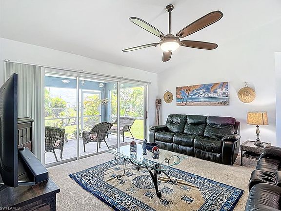 5th image of 2219 NW 6th PL