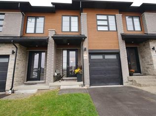 894 Robert Ferrie Dr, Kitchener, ON N2R0P2