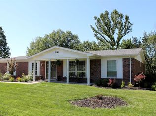 43 Savoy Dr, Lake Saint Louis, MO 63367