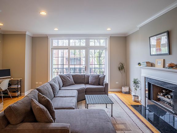 2nd image of 2940 N Damen Ave APT 2S