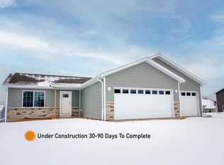 204 Leonard St, Stevens Point, WI 54482