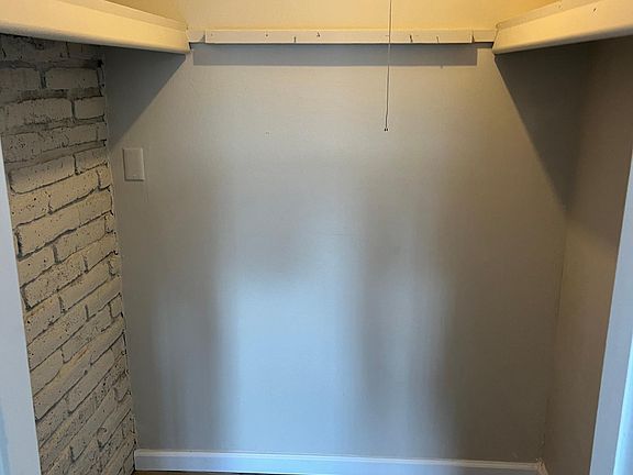 5th image of 3509 S Avenue A #10