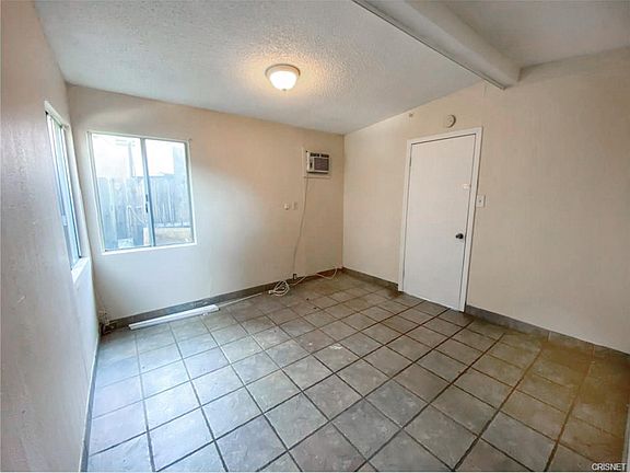 5th image of 13177 Judd St #1/2