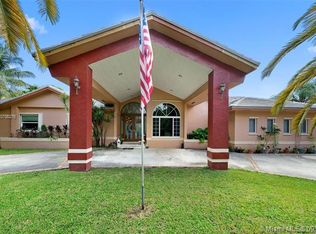 11175 SW 108th Ct, Miami, FL 33176