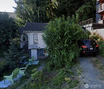 4011 SW Maryland Place, Seattle, WA, 98116