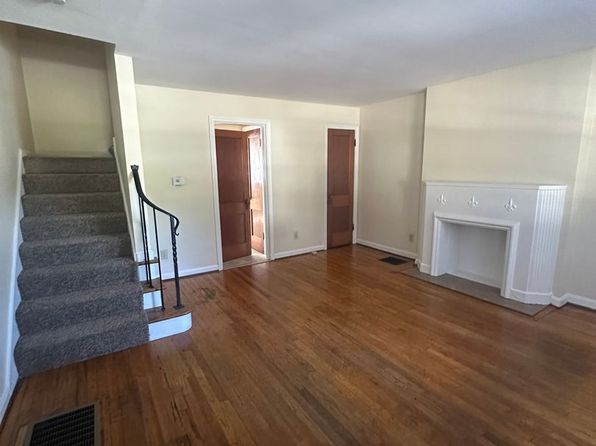 2201-2207 Charles St #MSA6-2205