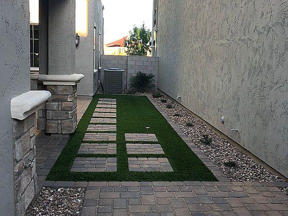 Artificial turf 