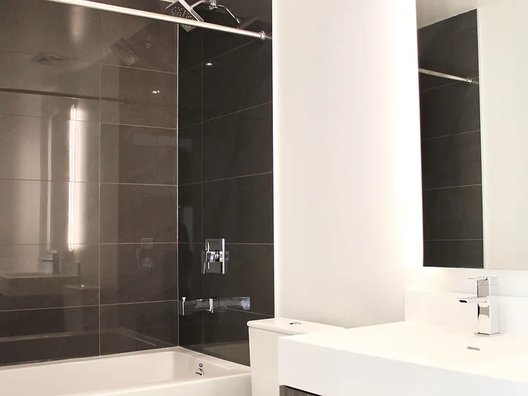 1 Yorkville Ave #1203 — Photo 9