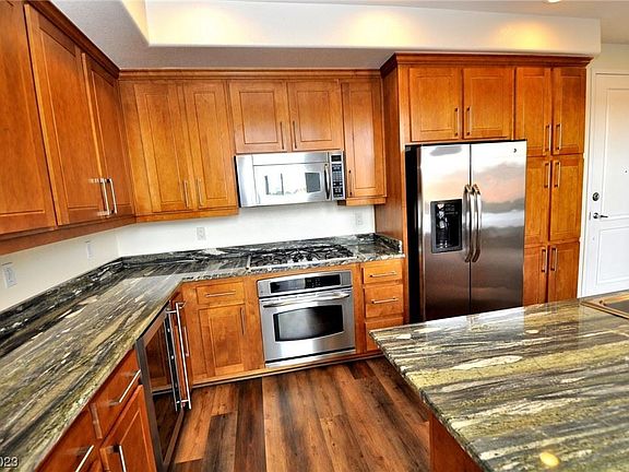 5th image of 50 E Serene Ave Unit 408