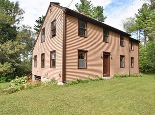 230 Manchaug Rd, Sutton, MA 01590