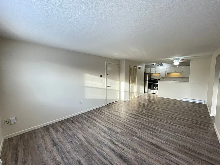 177 Loudon Rd #105 — Photo 3