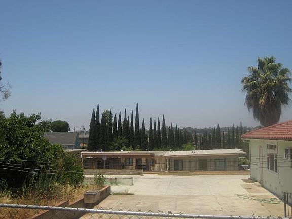4th image of 275 Lado De Loma Dr