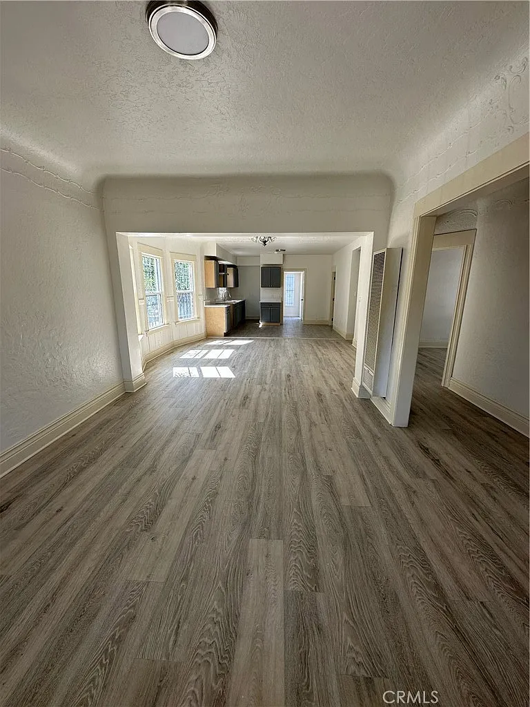 3 bed, 1.5 bath, 1772 sqft, $3,600 — Photo 1