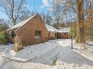 2164 Ayers Ave, Akron, OH 44313