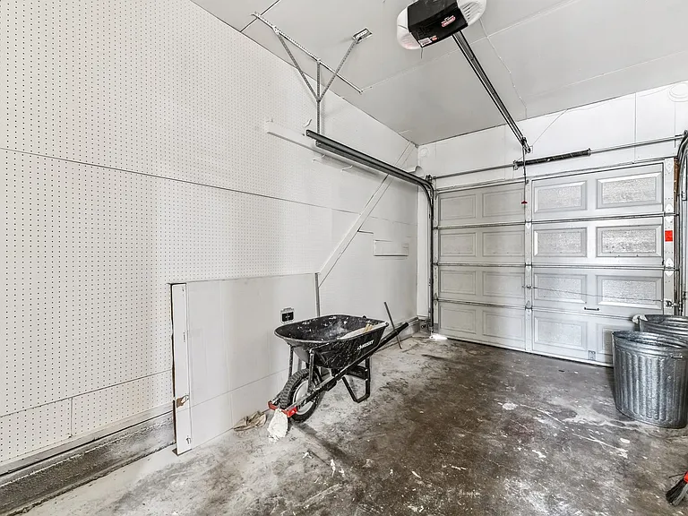 1325 Lansing St — Photo 24