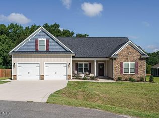 162 Cedarbrook Dr, Benson, NC 27504